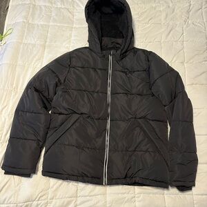 Boys  Classic Black Hooded Puffer Jacket